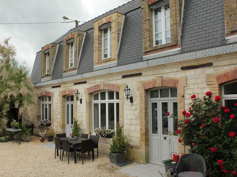 Presbytère de Sévigny vue extérieure
