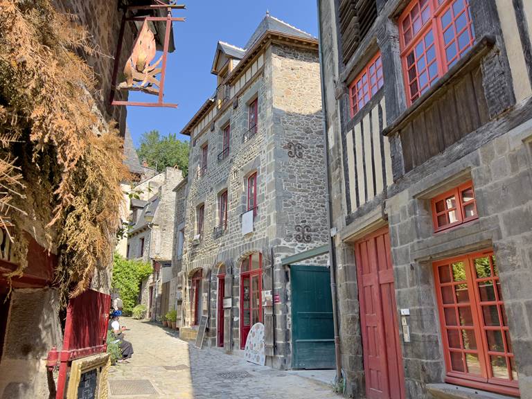 Immeuble vue de la rue du Jerzual