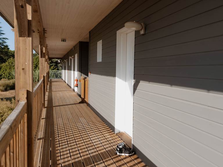 Entrée loft solo La Petite Couronne