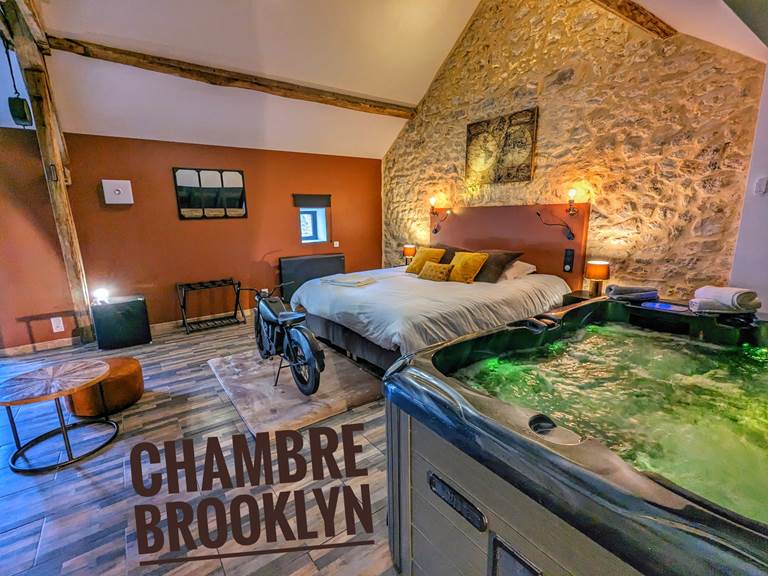 Chambre Brooklyn avec jacuzzi privatif