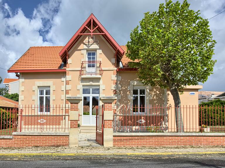 Facade sur rue