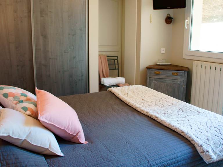 Chambre 204 Hotel Residence Les Peupliers Loriol du Comtat