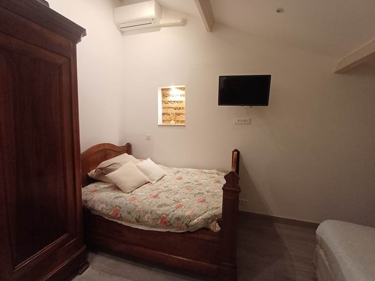 Lit en 120 chambre Manon Mas Pékin