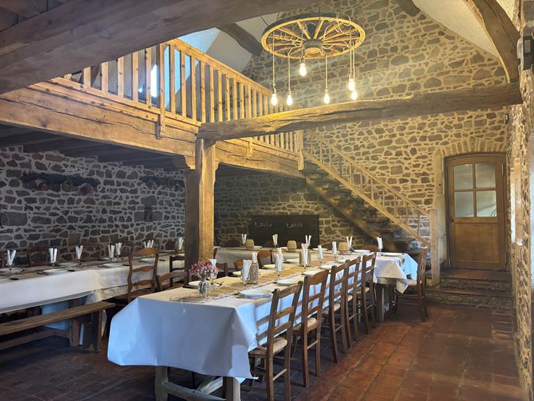 Clos Lavaux salle de réception (2)