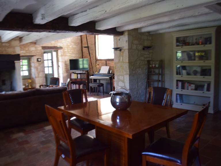 Architecture traditionnelle du Quercy - salon maison d'hôtes