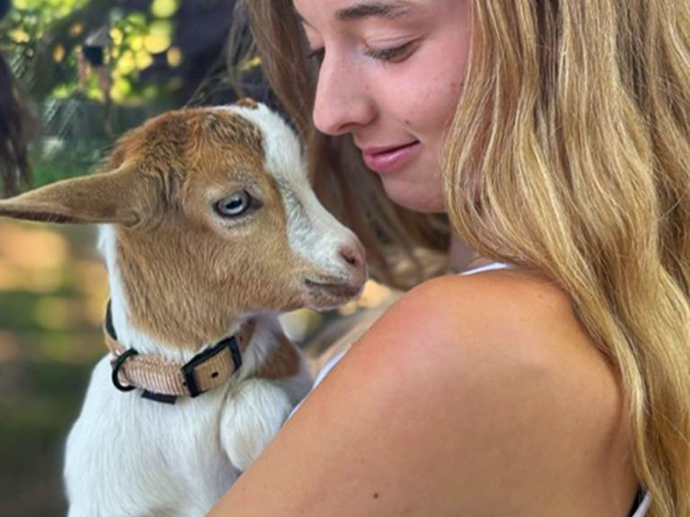 Moment de tendresse avec Aladin
