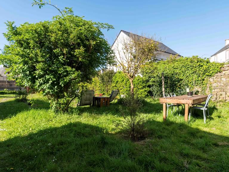 chambre-hotes-riec-sur-belon-finistere-sud-bretagne-cornouailles-bed-and-breakfast-visite-pont-aven-sentier-cotier-randonnée-jardin-centre-bourg