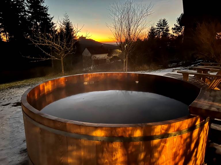 LES CHALETS DU ROCHER - Cabane du Trappeur - Bain nordique