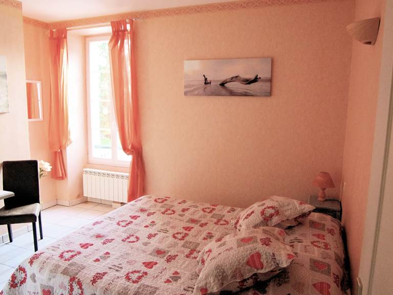 Chambre avec un lit de 160x200