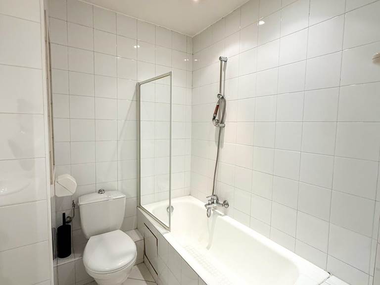 Square 9 salle de bain Cannes
