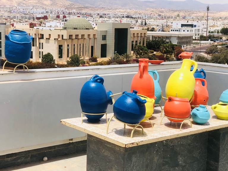 Terrasse Roof Top vue panoramique Montagne Kasbah Ville et Mer