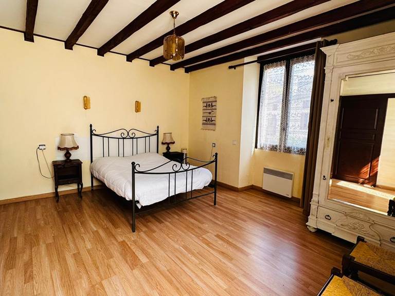 58975c18-6038-44c3-aac8-1d46344d1270