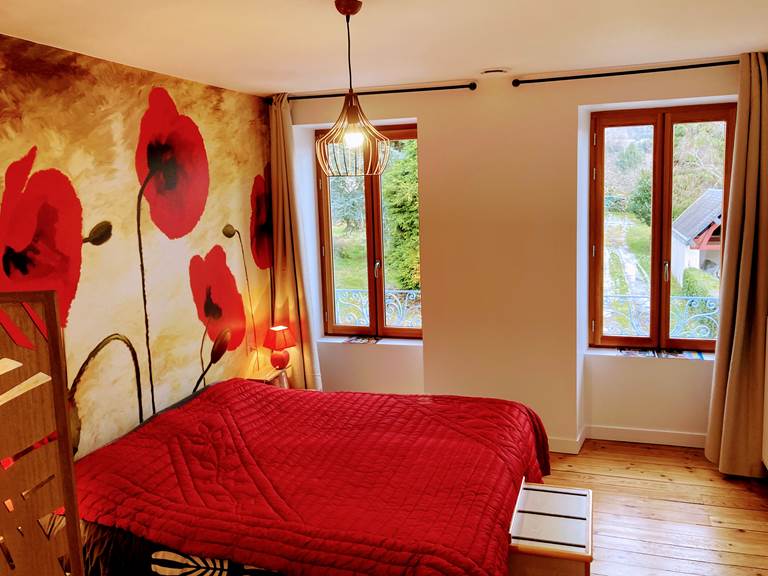 pipistrelles19-chambreshotes-lacdesechemaille-meymac