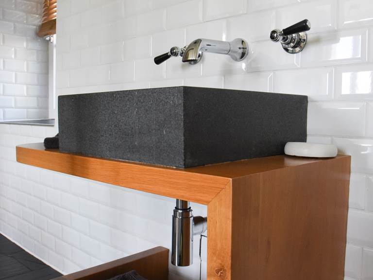 #ClosSaintJoseph_MeubleDeSalleDeBain_Disigne_Artisanal-gallery