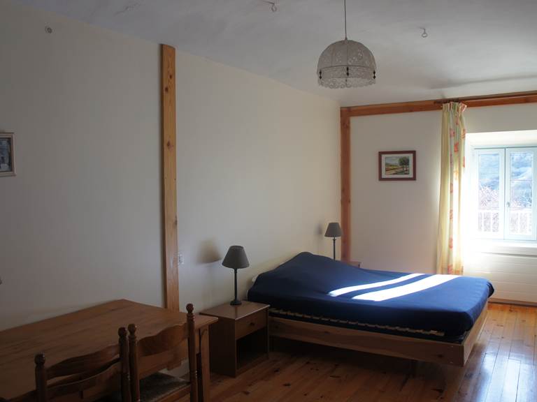 Ecole - Grande Chambre