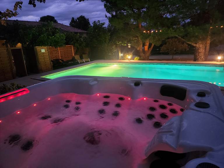 jacuzzi