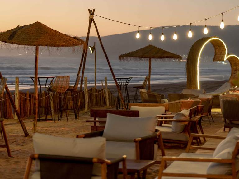 AGATM RESTAURANT ANAW BEACH 2
