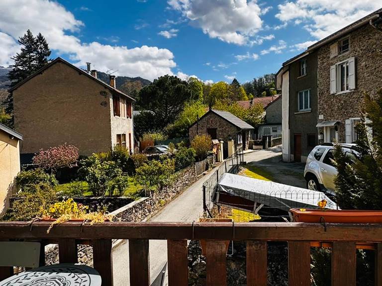 e07c1353-95c6-401f-ae94-5bfb78092958