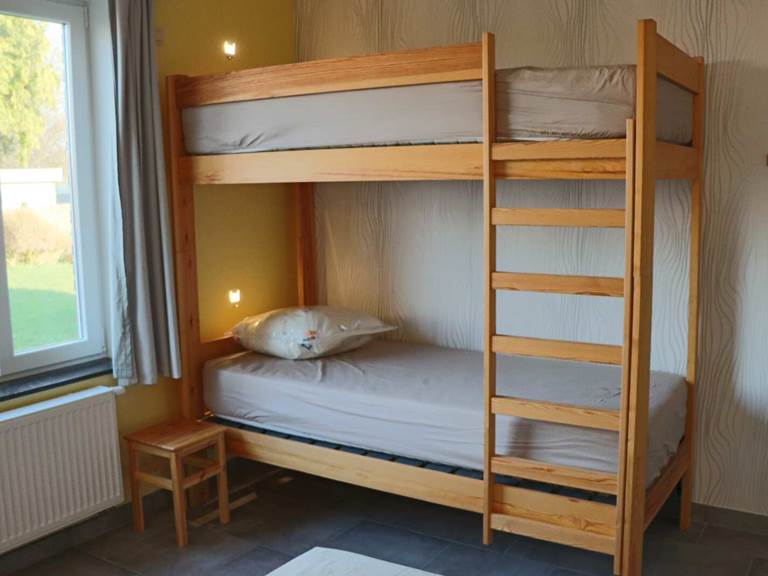 Chambre à 4 lits au rez-de-chaussée