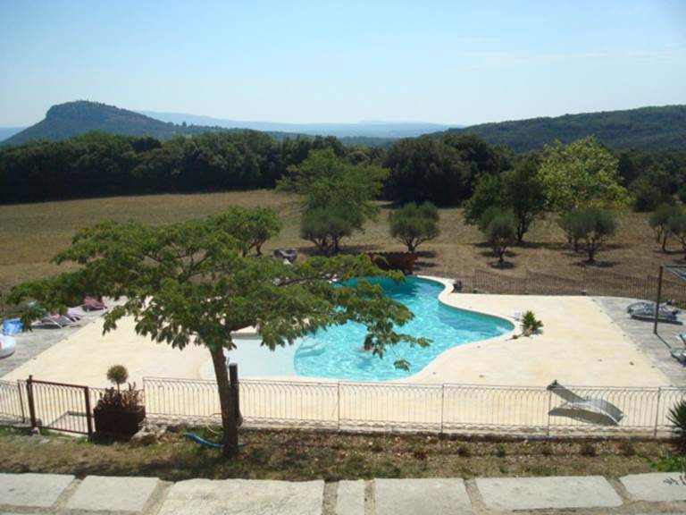 Piscine vu de la Terrasse