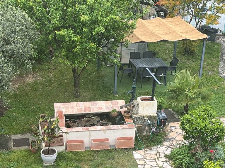 le jardin de notre hébergement en Provence