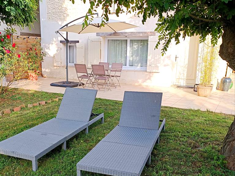 Gîtes, chambre d'hôtes et table d'hôtes gastronomique à Casteljaloux Lot et Garonne, piscine, jacuzzi et spa