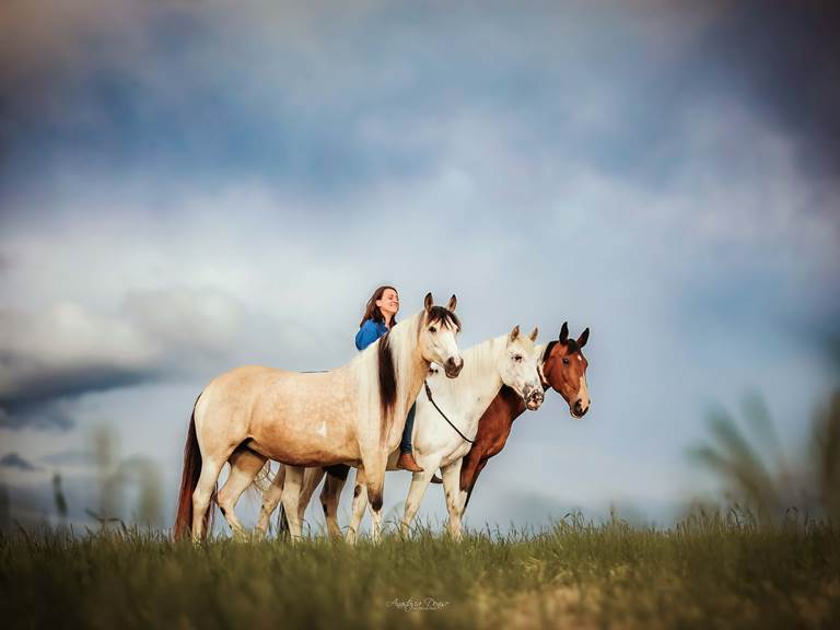 Camille Ainoha Alcina Cheyenne
