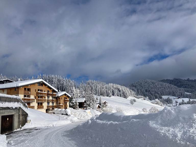 L'arrivée au chalet Lachat