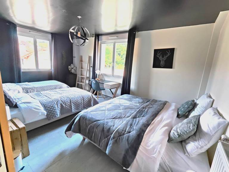 chambre-4-couchages-au-vendangeoir