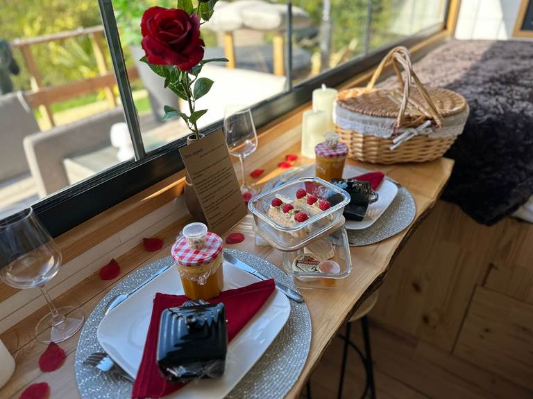 b3e38c08-7407-441e-b16a-8fc722c73a68