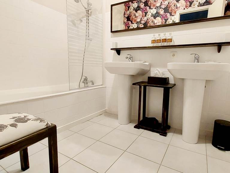 chambres-dhotes-marquay-sarlat-sdb-gallery