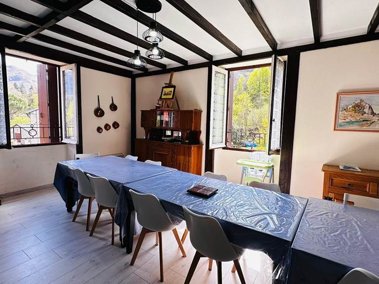 23132c2a-508c-4057-ba76-958df671460f