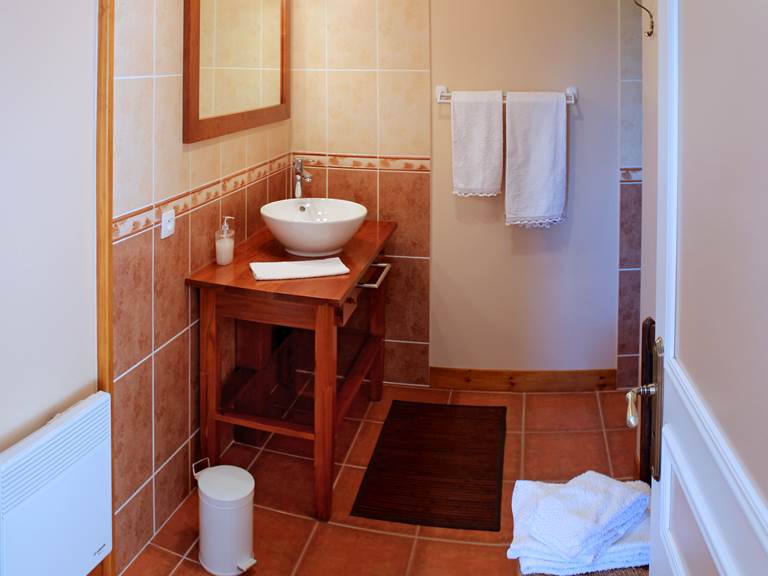 Chambre Saintonge salle d'eau