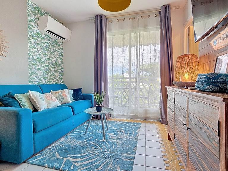 340ed0ad-a95a-44c1-9d69-315edb3b6578