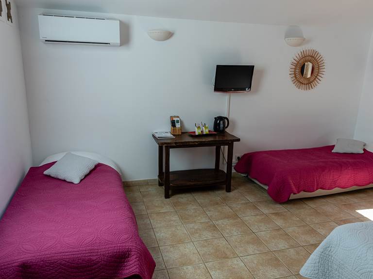 chambre-hotel-quadruple-9