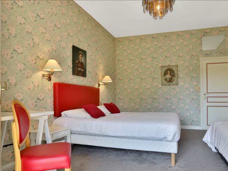Chambre Gentilhommière 23 - 2 à 4 personnes avec jardinet