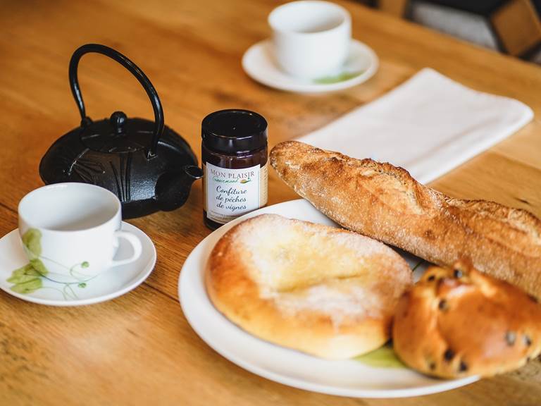 viennoiseries locales pour un ptit déj réussi :)