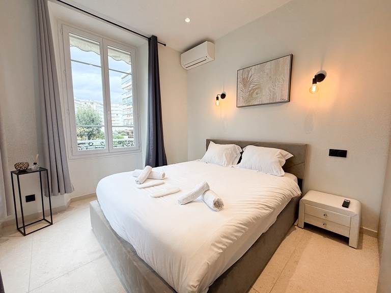 2 bedrooms near Croisette Cannes4
