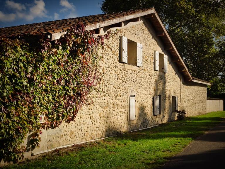 Gîtes, chambre d'hôtes et table d'hôtes gastronomique à Casteljaloux Lot et Garonne, piscine, jacuzzi et spa