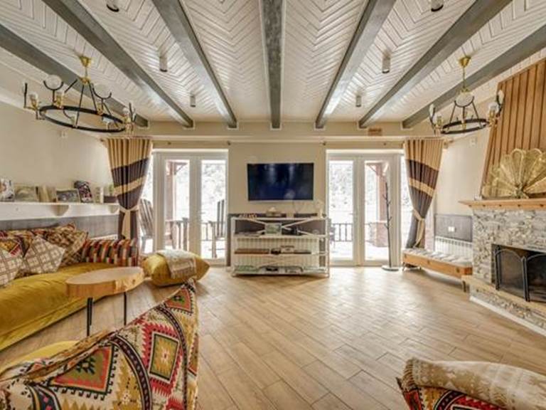 chalet-avec-cheminee,-ambiance-cocooning,-thononlesbains