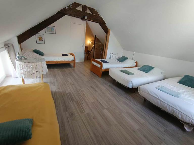 chambre2-gite-6-personnes-sarthe