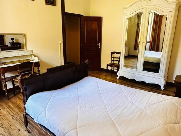 51987bf0-bf6f-4d51-9930-a5c374015bc1