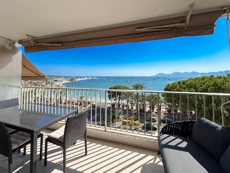 ID275-CANNES CROISETTE20