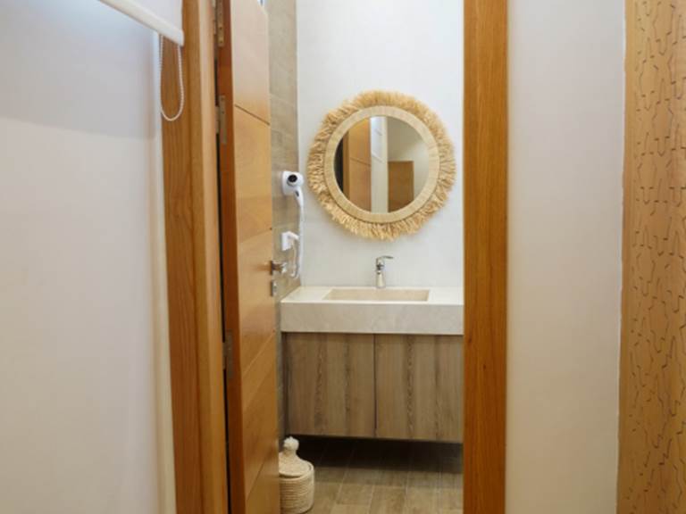 8635df17d3d439f702f6807367d97225c8df75a7873c9e3763c84c151cb3bf22-5d1b6fd2f6_v0_w1024xh768_rDEF