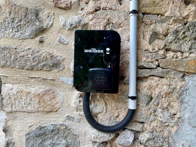 Borne de recharge Walbox