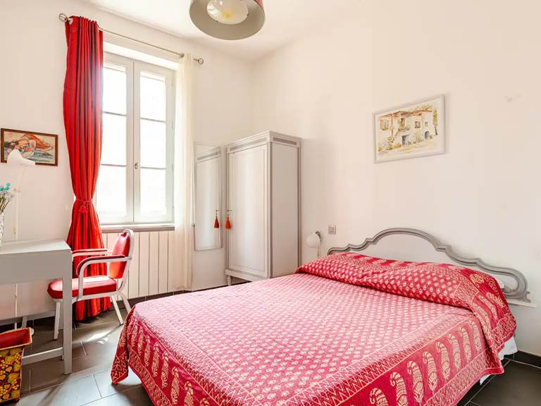 la chambre Baga avec son lit de 140cm