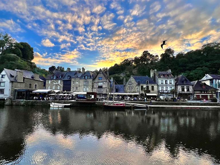 Le port de Dinan