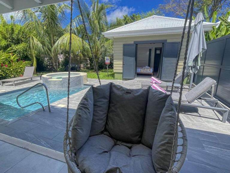 villa-jade-156291-1600-950-crop