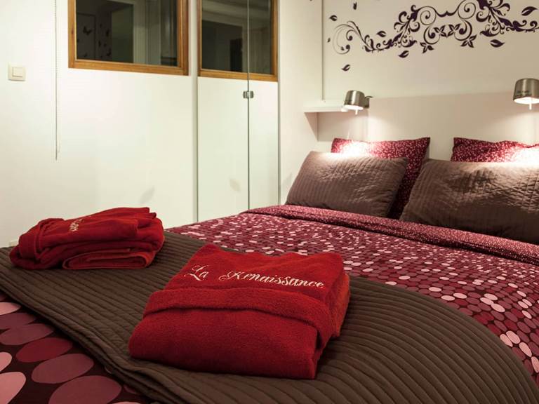 b64e1ff6-5815-40ff-8ee5-fa0021722829