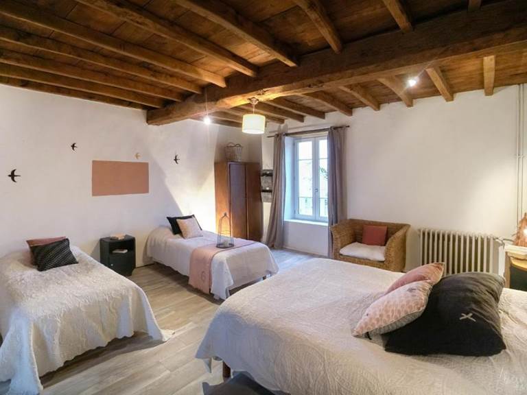 gite-chambre-famille-saint-jean-davelanne